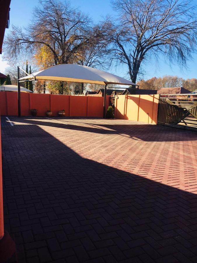 Forever Comfy Bed Bed and Breakfast Vanderbijlpark Εξωτερικό φωτογραφία